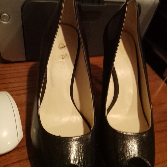 Nine West Qtpie Black Pumps Women's size 8.5 - Picture 3 of 5